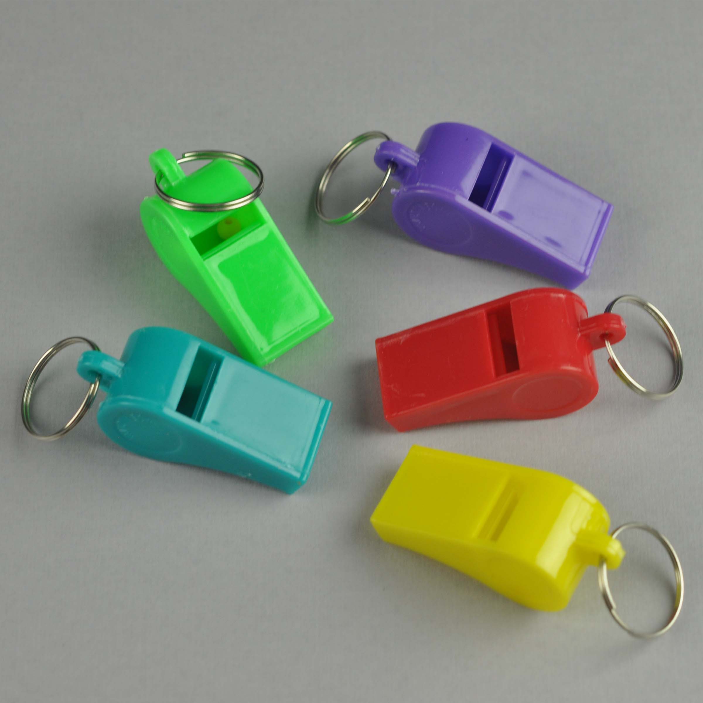 plastic-referee-whistle-keychain